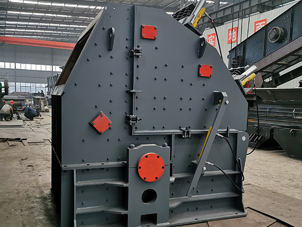 反擊式破碎機(jī)